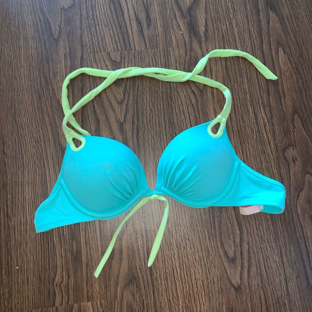 Victoria’s Secret Push-up Bikini Top